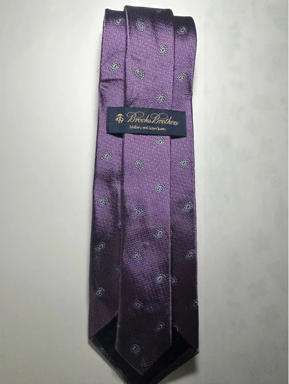 Brooks Brothers Makers and Merchants Purple Paisley Silk Neck Tie